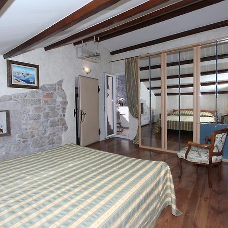 Apartment Midea Rovinj Exterior photo
